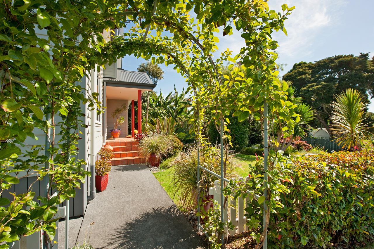 Kereru Cottage Russell - James Cook Apartment 외부 사진
